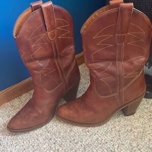 Women’s Genuine Leather Vintage Style Cowboy Boot